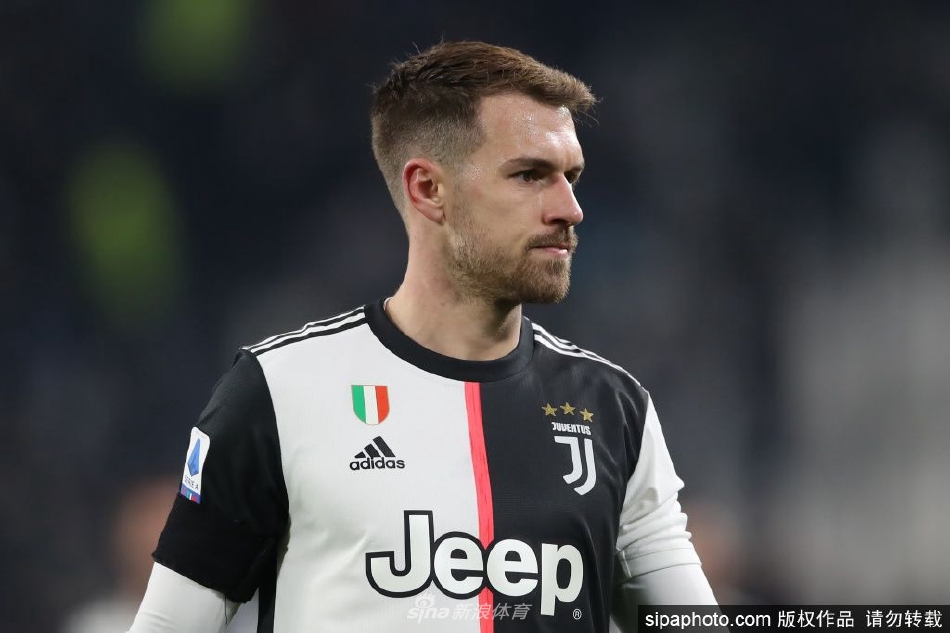 辛普森：內(nèi)維爾曾幫我和弗格森談我的合同，還爭取到更高薪水