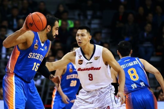 小邁克爾·波特9場至少25分+5記三分！僅次于庫里&愛德華茲！