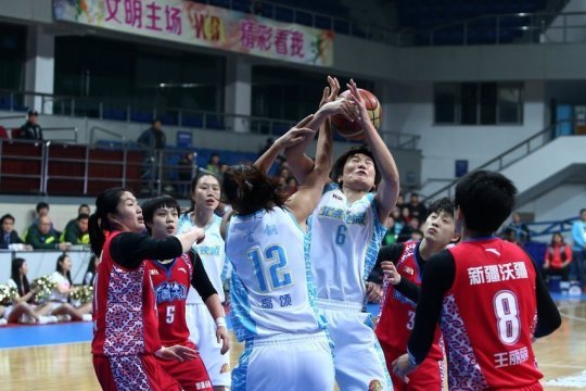 前教練：貝納德斯基重新成為很有價值的球員，希望他能參加世界杯