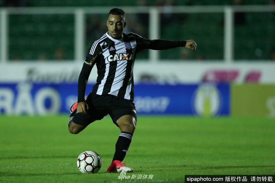 精彩絕倫！官方：多庫對利物浦的世界波當選曼城11月最佳進球