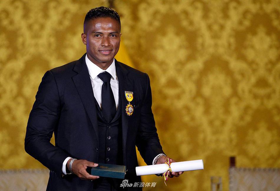 阿利松談薩拉赫：希望有個對利物浦好的結(jié)局 他本意并非不尊重誰