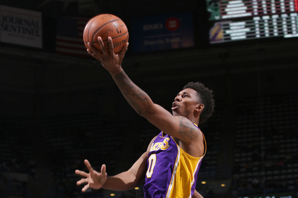 點點關注??亞馬爾開通YouTube賬號，并且發(fā)布首個視頻二怪                                                                2025-1