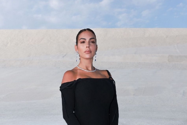 馬里被絕平主帥炮轟FIFA：大賽前幾天還讓球員踢聯(lián)賽，結(jié)果傷了倆