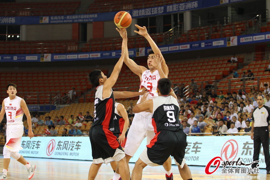 [流言板]韋德2006年總決賽上罰球97次，為單輪總決賽歷史第二多