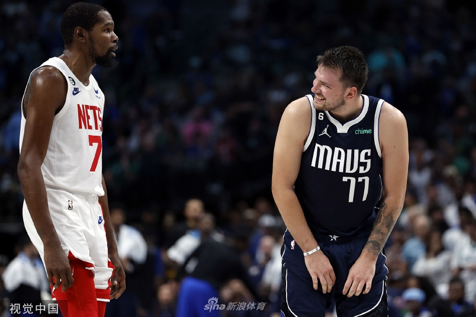 內(nèi)外核心！申京本賽季10次成為隊內(nèi)得分王，格林有15次