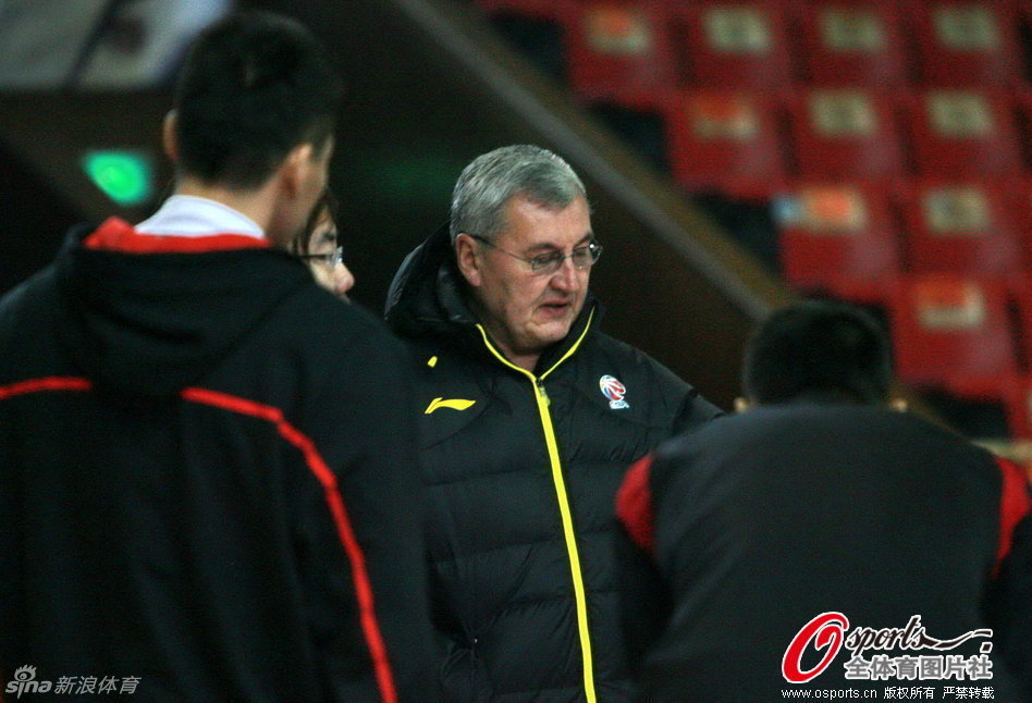 內(nèi)外核心！申京本賽季10次成為隊內(nèi)得分王，格林有15次