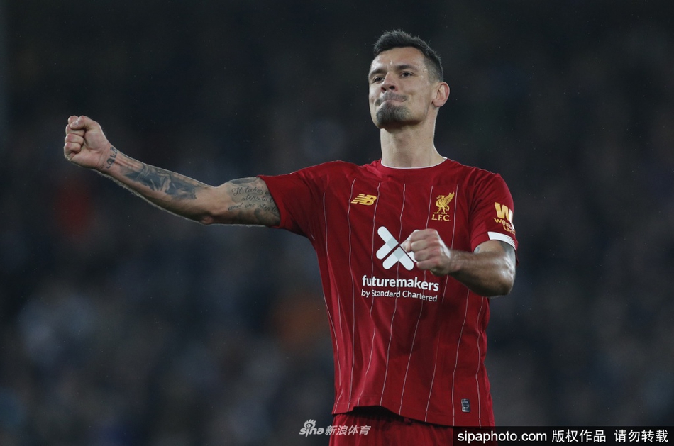 巴塞羅那當?shù)貪h堡店借用亞馬爾弟弟做宣傳：喜歡吃再送你100個