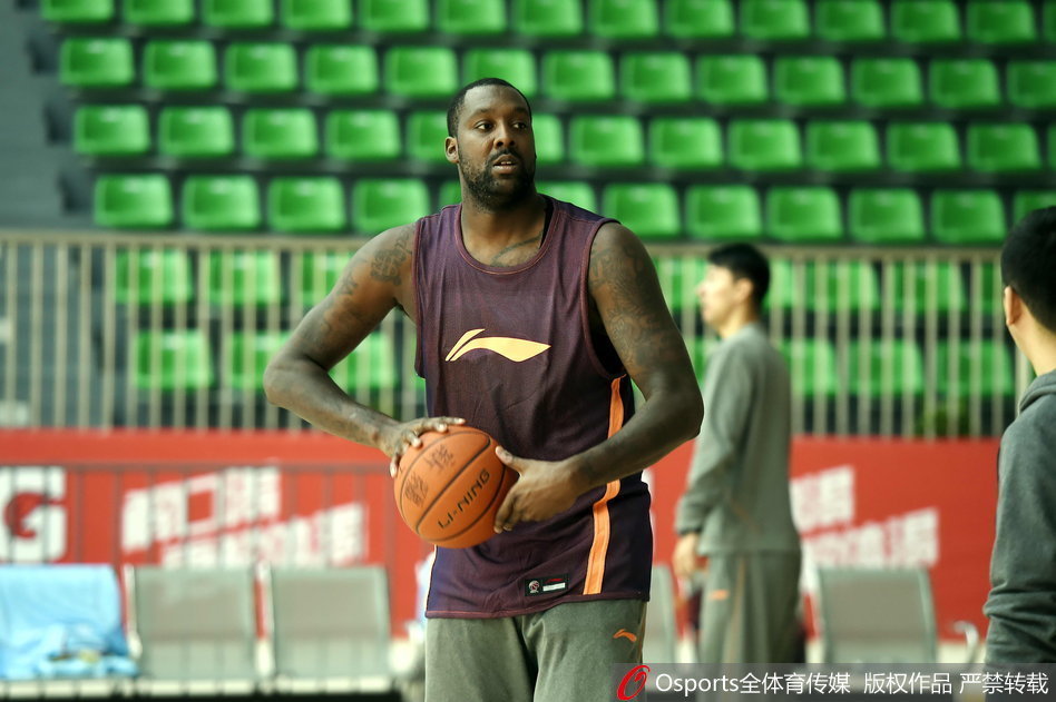 馬里被絕平主帥炮轟FIFA：大賽前幾天還讓球員踢聯(lián)賽，結(jié)果傷了倆