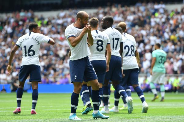 ??字母該走了？米德爾頓+CJ三分誅心 雄鹿失誤完成“自殺”！