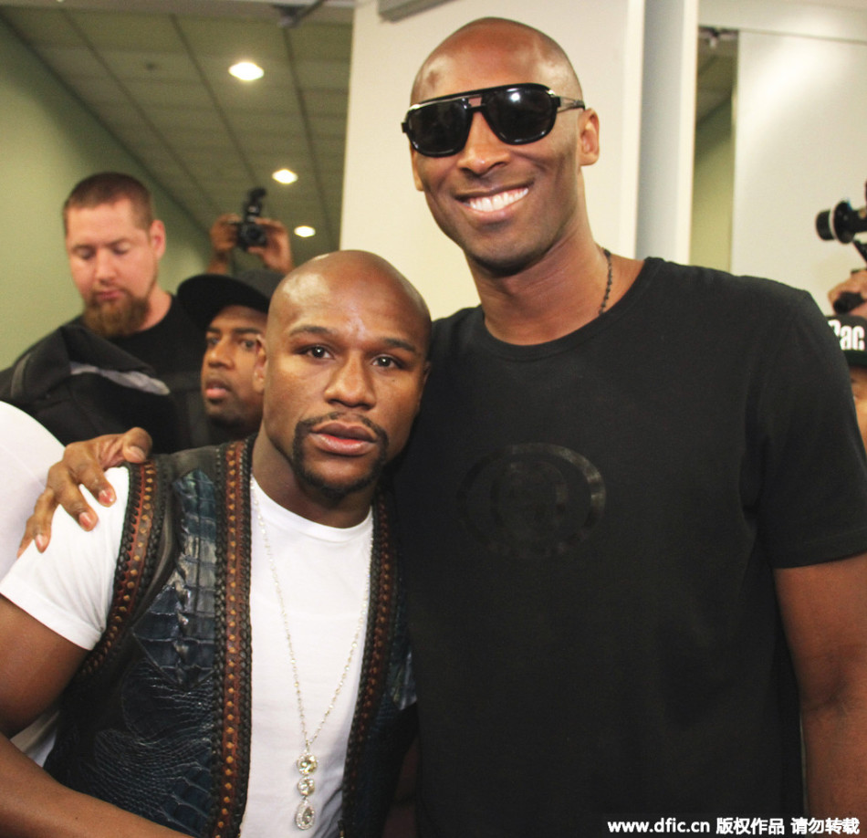 內(nèi)雷斯斷球+精彩小角度破門完成雙響，那不勒斯再下一城