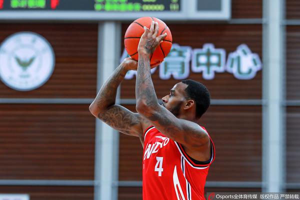 本賽季薪資前十球隊中，僅綠軍尼克斯湖人掘金目前戰(zhàn)績前十