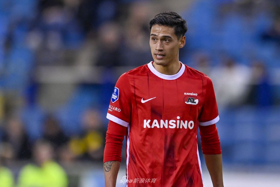 戈麥斯：兒子喜歡皮爾洛，我說光腳法好沒用也要學習加圖索