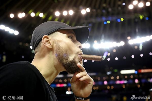 沖第六冠！巴黎vs弗拉門戈：維蒂尼亞、杜埃先發(fā)，若日尼奧出戰(zhàn)