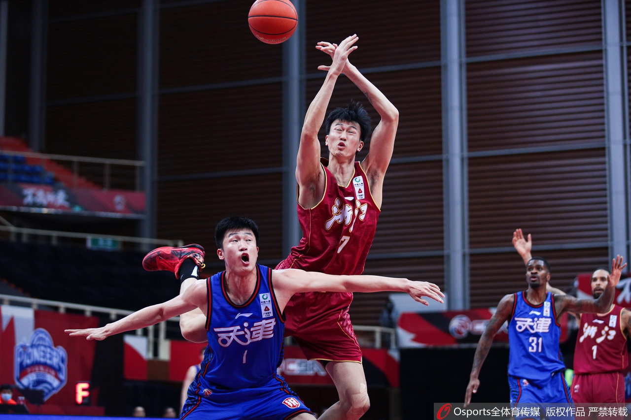 10年金球獎？斯內(nèi)德：我至今仍為此難過，那年我三冠&已傾盡所有