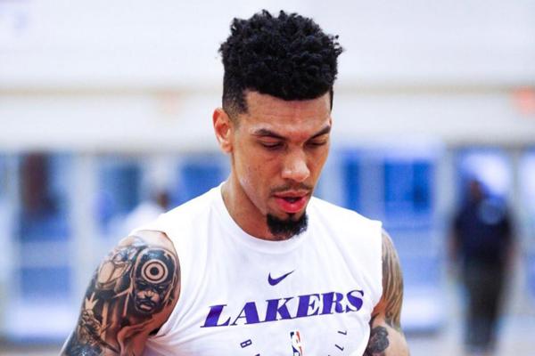 薩爾腹股溝酸痛！奇才主帥：傷勢不嚴重 他將缺席今天和明天比賽