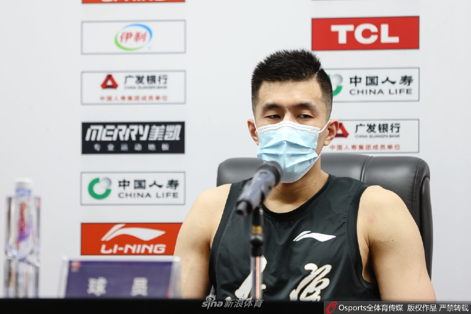 隆戈：米蘭正為約維奇尋找下家，并考慮讓球員免費轉會