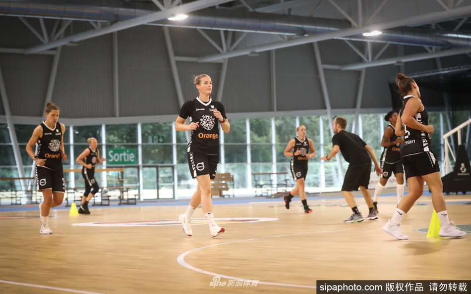 維加希望踢更多比賽？馬雷斯卡：我也想留長發(fā)，但那是不可能的