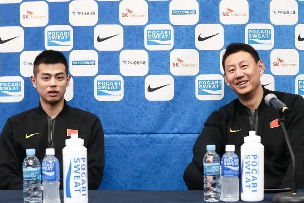 馬卡報：備戰(zhàn)曼城，雷耶斯的兒子被調(diào)入皇馬一隊參加訓(xùn)練