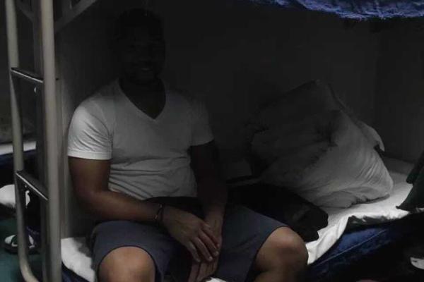 半場戰(zhàn)報：皇馬1