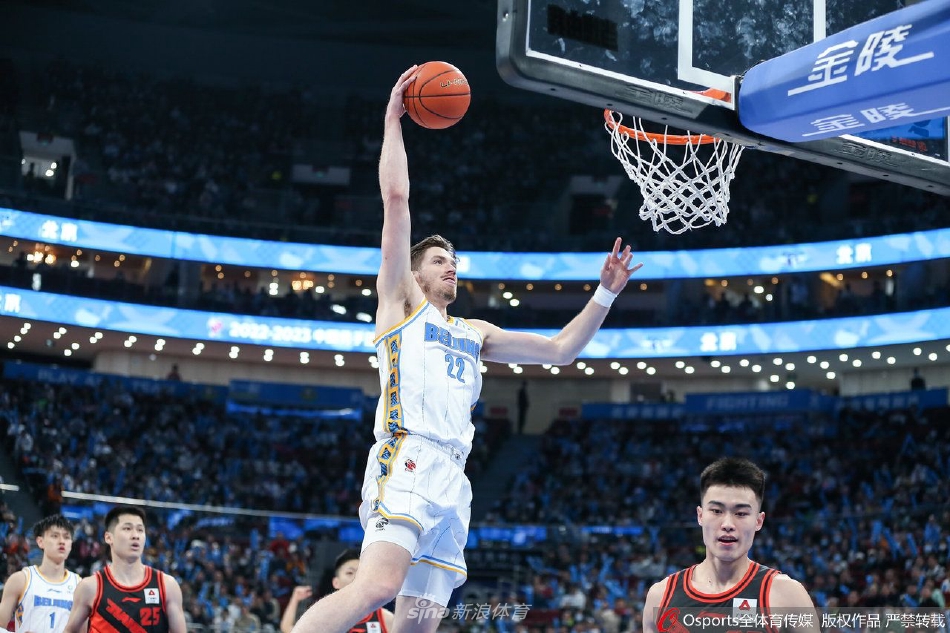 防守大閘！阿門