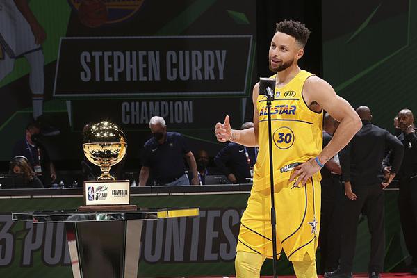 斯洛特：薩拉赫讓球隊陷困境 我謙和不代表軟弱  俱樂部必須回應(yīng)