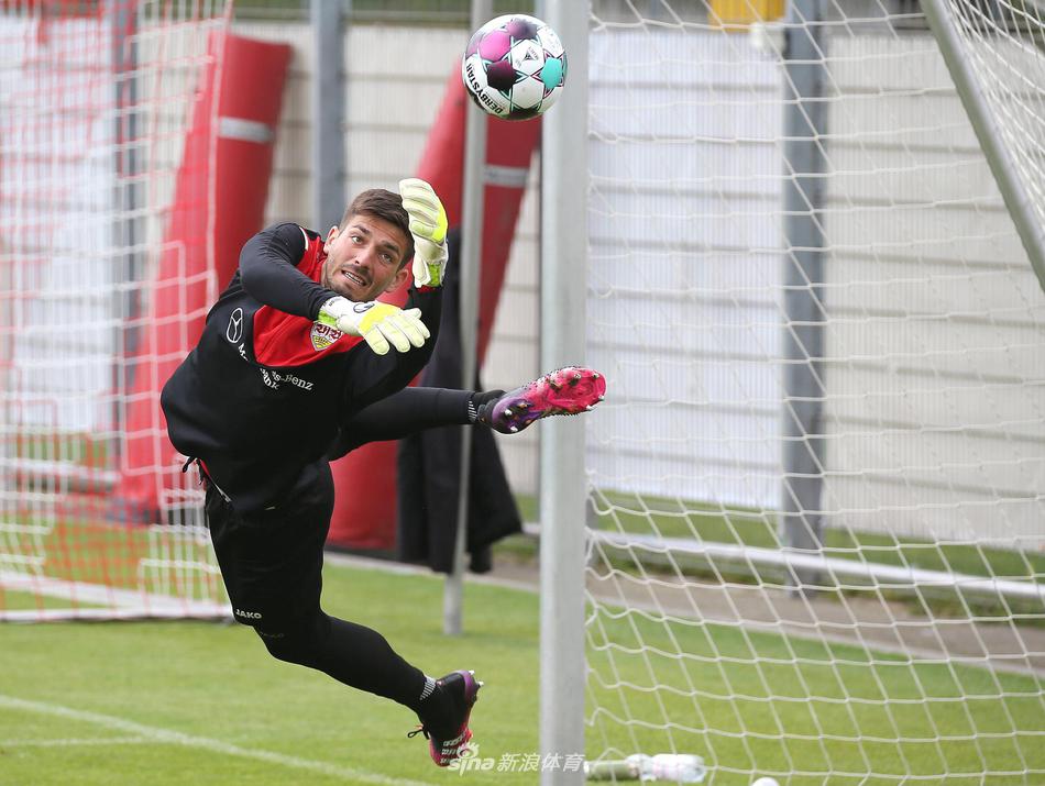 非洲杯首戰(zhàn)絕殺助埃及取勝！利物浦曬海報祝賀薩拉赫