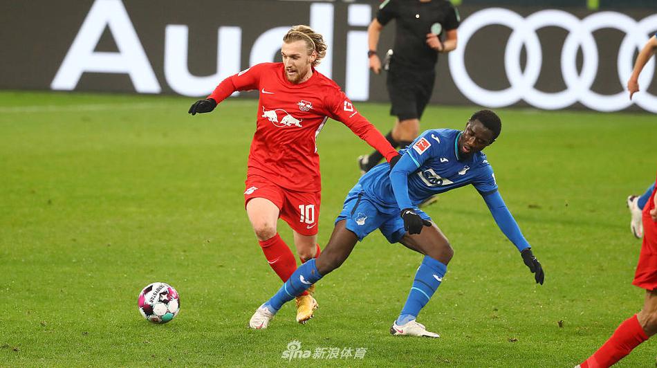 詹俊：伊薩克是今年夏窗最倒霉高價新援 薩拉赫如今恐怕要留隊了