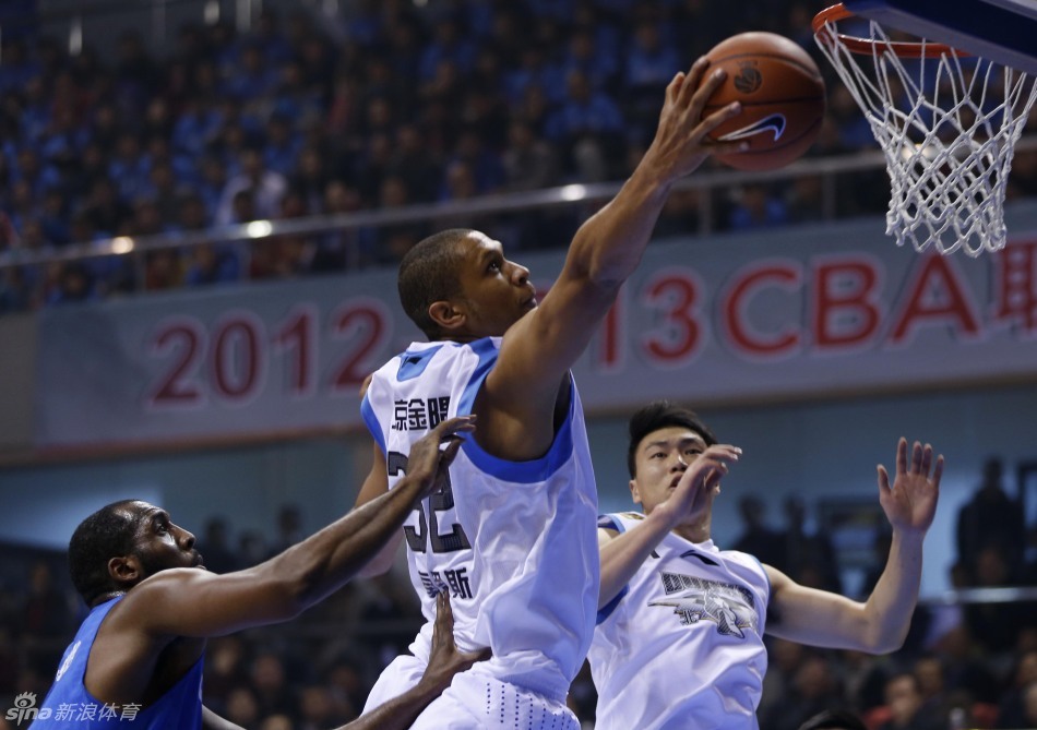 記者：多隊有意埃利奧特·安德森，預計森林要價8000萬到1億英鎊