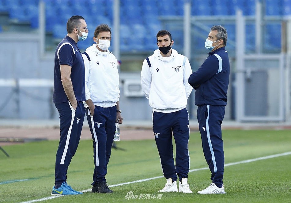 路威：或許特雷·楊和老鷹是時候考慮其他可能了 我希望楊能開心