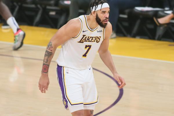 經(jīng)歷心臟驟停接近兩年后，洛克耶表示：我已經(jīng)被允許再次踢球