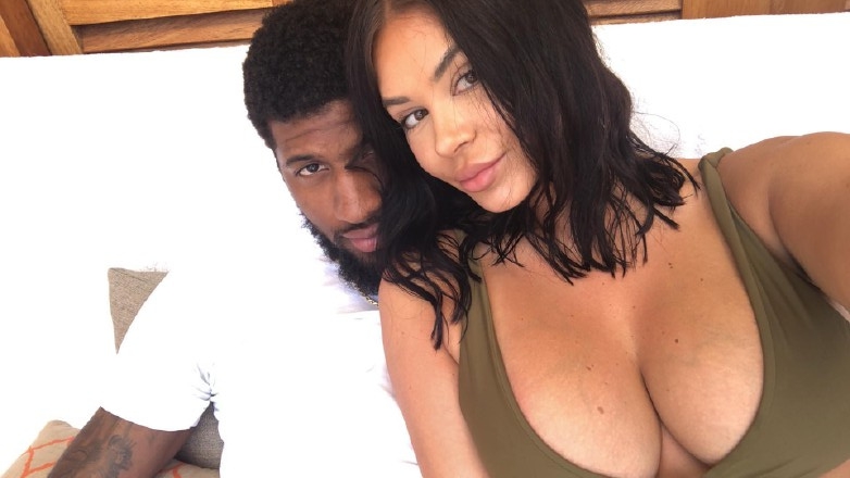 騎臉嘲諷??吉達國民官方曬圖諷C羅：打車送你回利雅得，965公里key39                                                                