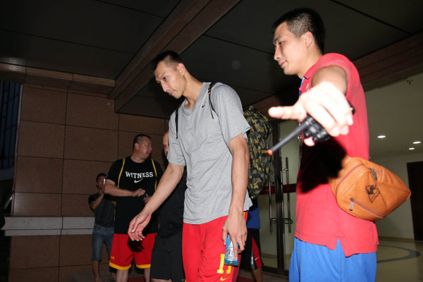 重建！開拓者官方曬照總結(jié)2024，利拉德格蘭特艾頓等人入鏡