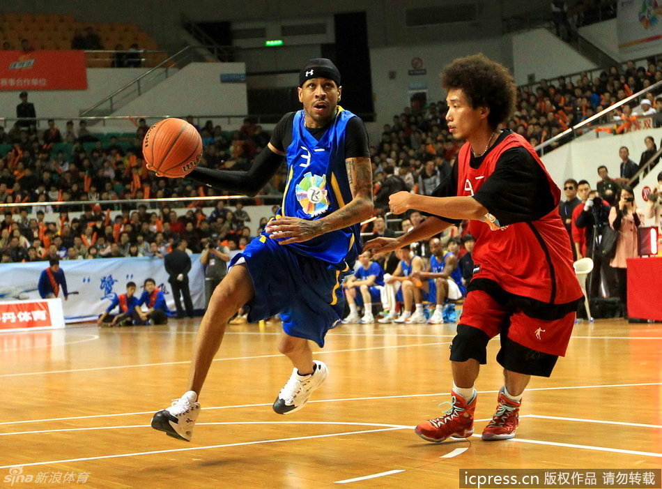 BearPanda《拳皇》不知火舞周年款 預(yù)計2026年12月販售