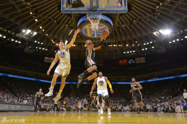 籃網(wǎng)主帥：托馬斯已獲準參加5對5對抗訓練 暫無具體復出日期