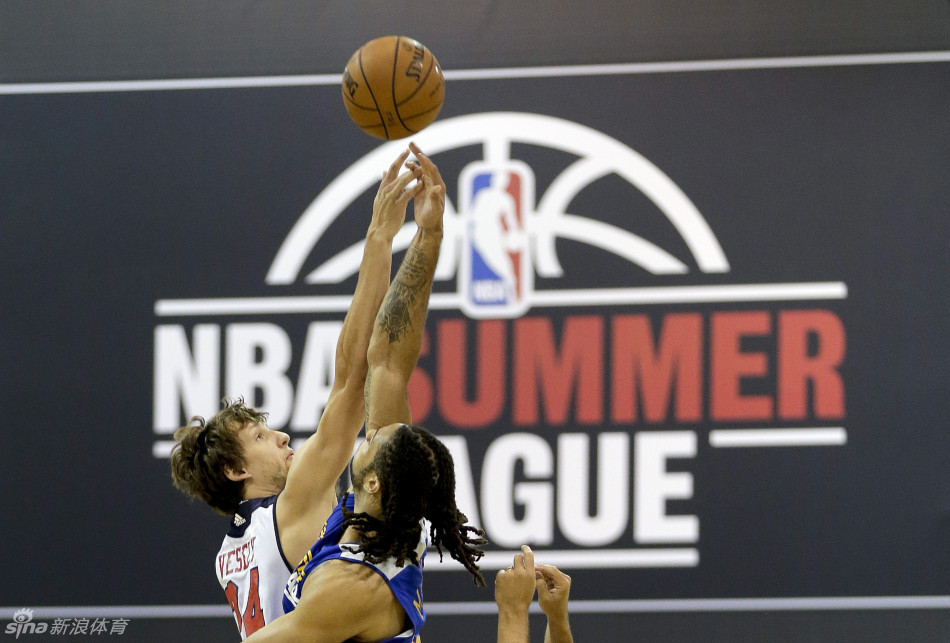 記者：逐漸在泰山站穩(wěn)腳跟的彭嘯，下賽季或沖擊中超最佳青年球員