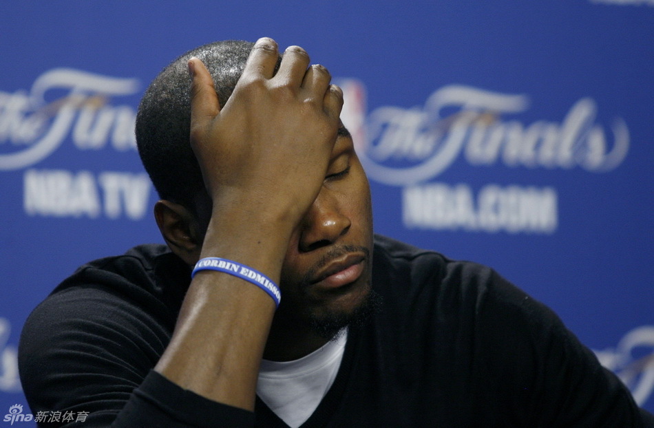 年薪360萬!米體：沃克向米蘭提出免簽+2年半&總稅后薪水900萬合同