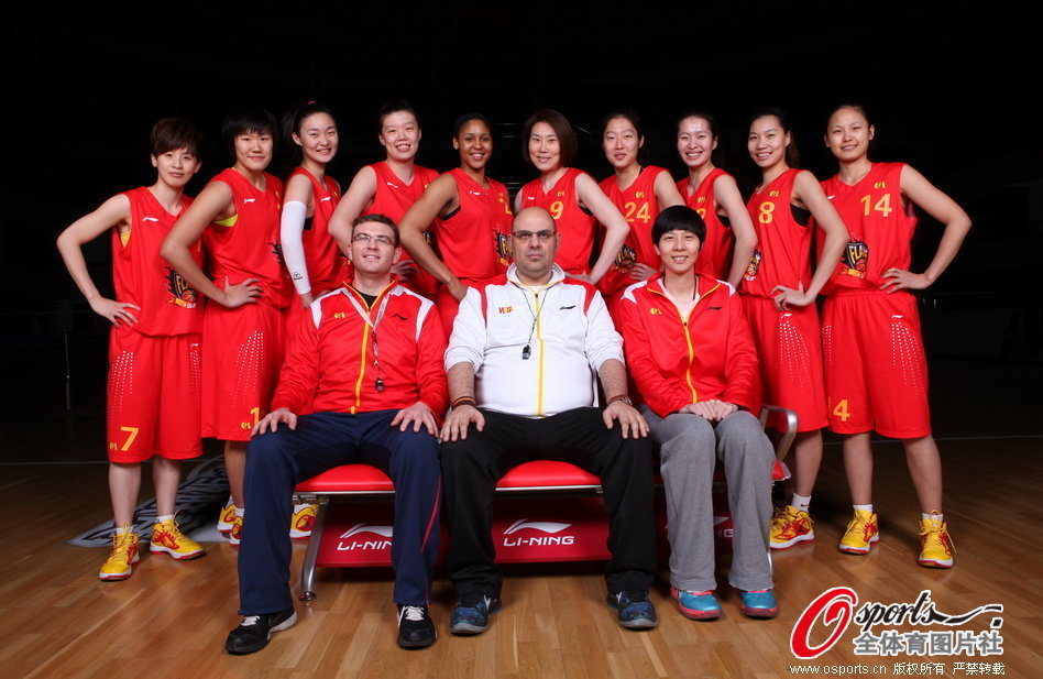 辛普森：內(nèi)維爾曾幫我和弗格森談我的合同，還爭取到更高薪水