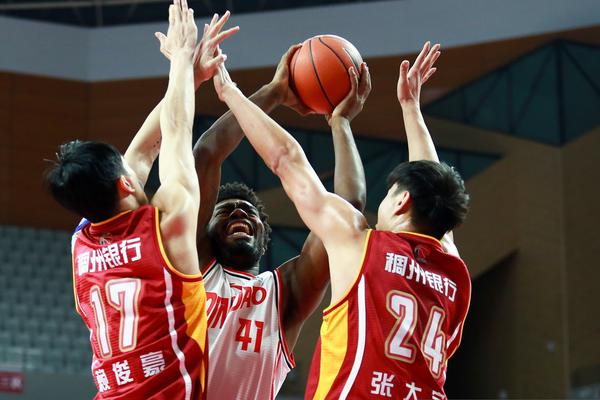 打進扳平球！官方：馬爾穆什當選埃及2-1津巴布韋全場最佳球員冰糖燉雪梨                                                                2