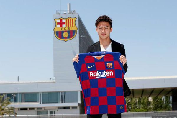 切爾西歐冠大名單：帕爾默缺席，詹姆斯領(lǐng)銜，凱塞多、恩佐入選