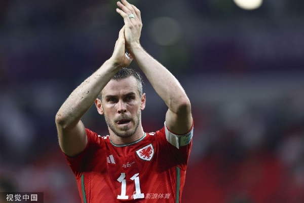 直播吧1月8日訊 NBA常規(guī)賽，雄鹿113-120不敵勇士。本場比賽，雄鹿首發(fā)的表現(xiàn)還可以，除了字母哥外其他四人也都得分上雙，合計拿到55分，其中羅林斯16分、波特15分、特納13分、AJ·格林11分