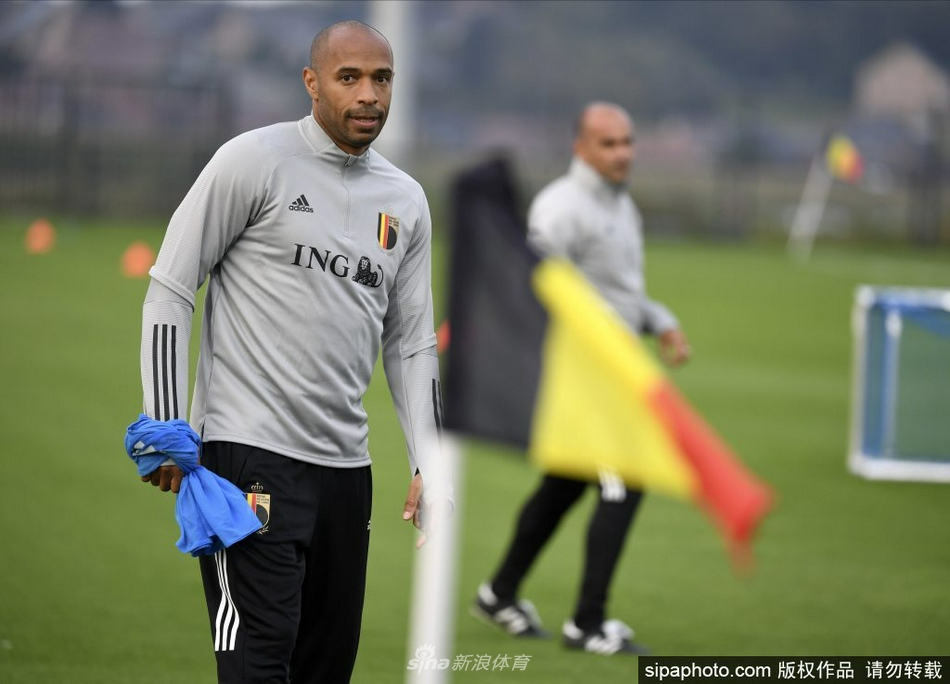 [流言板]受害者回顧詹姆斯飛扣：感覺被扣之后，我像進了名人堂一樣