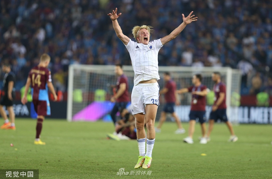 隊記：馬刺預(yù)計將依照賽程連續(xù)客戰(zhàn)湖人，已更換下榻酒店