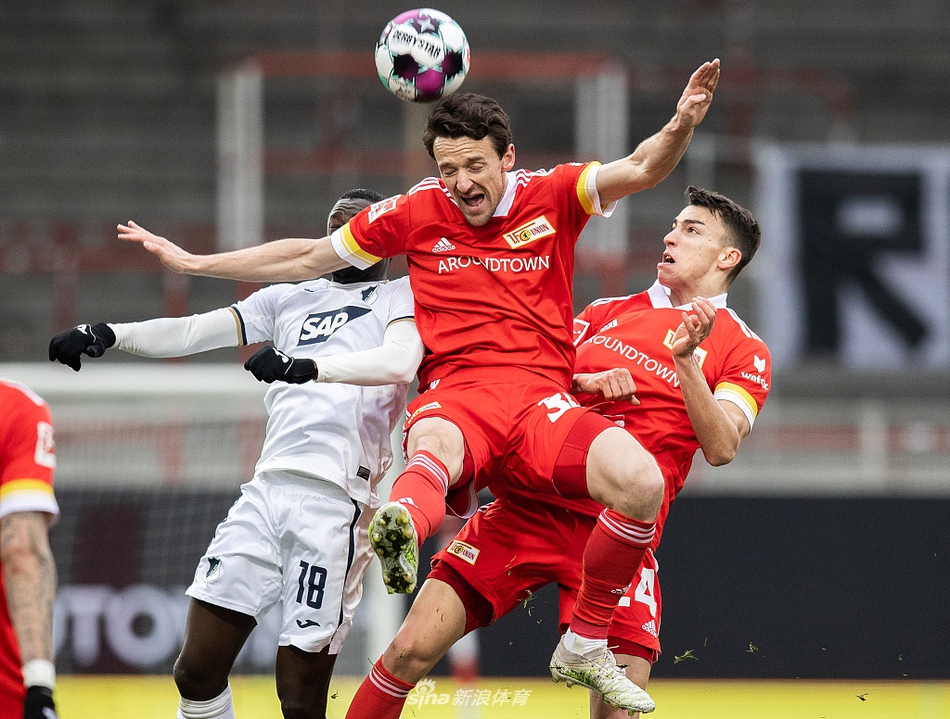 布羅基：那不勒斯依然是下賽季意甲奪冠熱門，國米有些疲勞2025-07-22 08:12足球意甲國際米蘭那不勒斯世俱杯歐冠北京時間7月22日訊 意大利名宿布羅基在接受采訪時，談到了下賽季的意甲爭冠形勢。