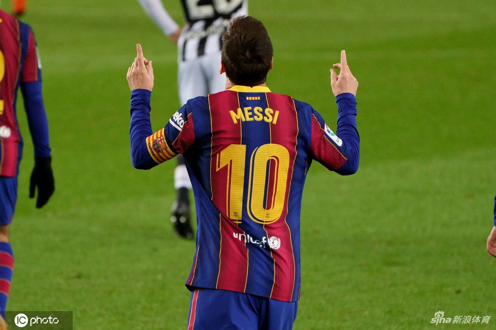 斯洛特：薩拉赫讓球隊陷困境 我謙和不代表軟弱  俱樂部必須回應(yīng)