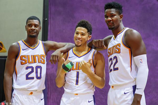 李寧狂喜！代言人&籃網(wǎng)新秀杰明飚中打板三分 籃網(wǎng)領先魔術2分