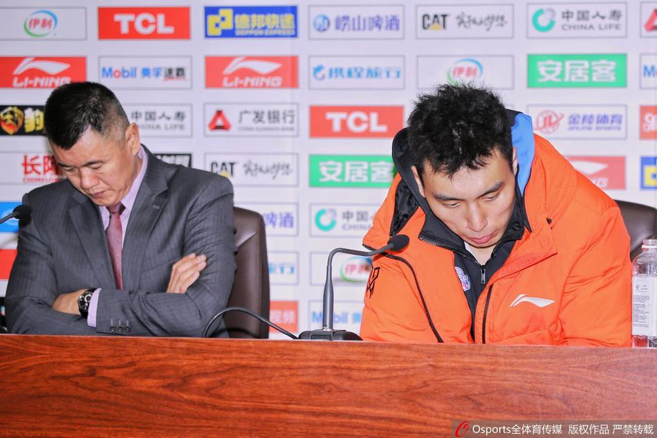 場均三雙！約基奇2025年場均得到32.8分14.8籃板11.6助攻