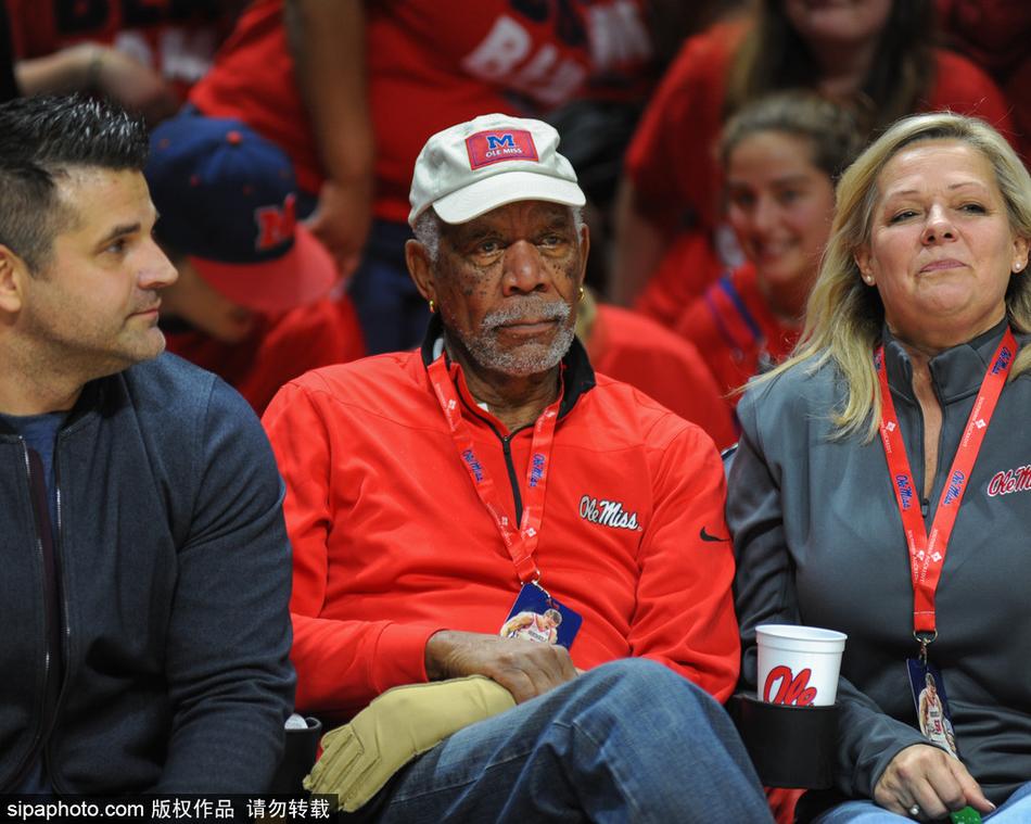 《無主之地4》社區(qū)挑戰(zhàn)達成 Gearbox發(fā)放皮膚兌換碼