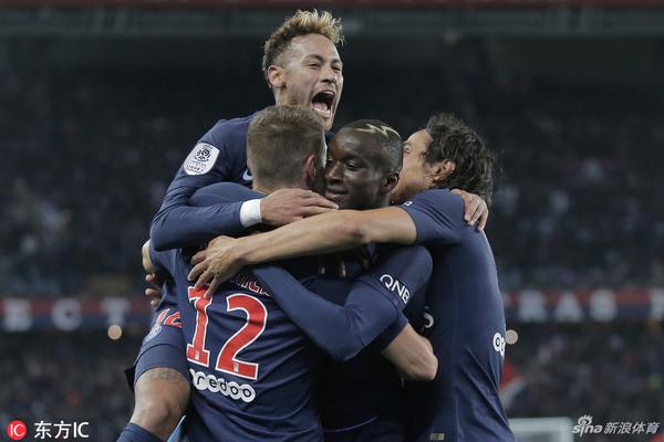 澎湃：保守估計戴琳在泰山效力10年收入3000萬以上