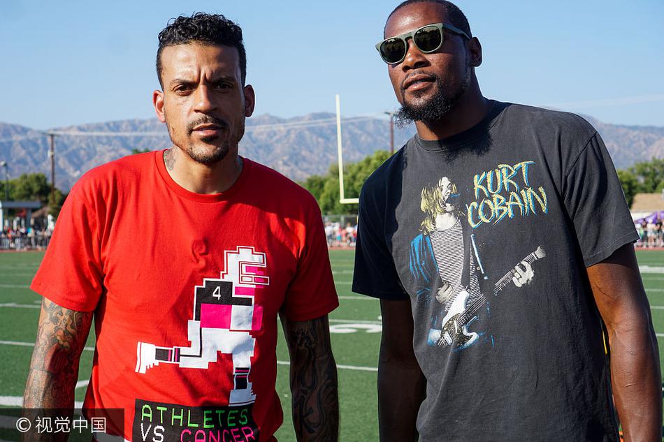 點點關注??亞馬爾開通YouTube賬號，并且發(fā)布首個視頻