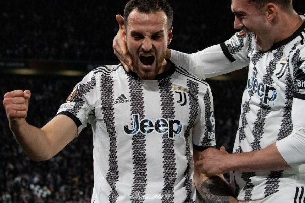 [流言板]活塞本賽季總薪資接近太陽的一半，戰(zhàn)績卻領(lǐng)先太陽2場